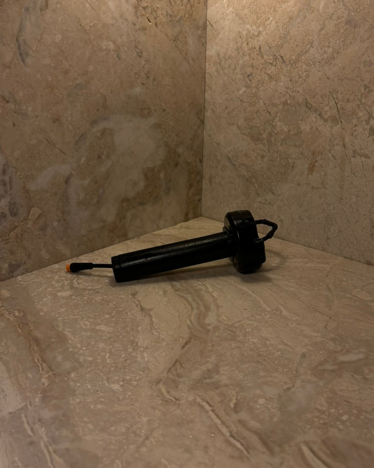 Black Surron Throttle ( Plug and Play )